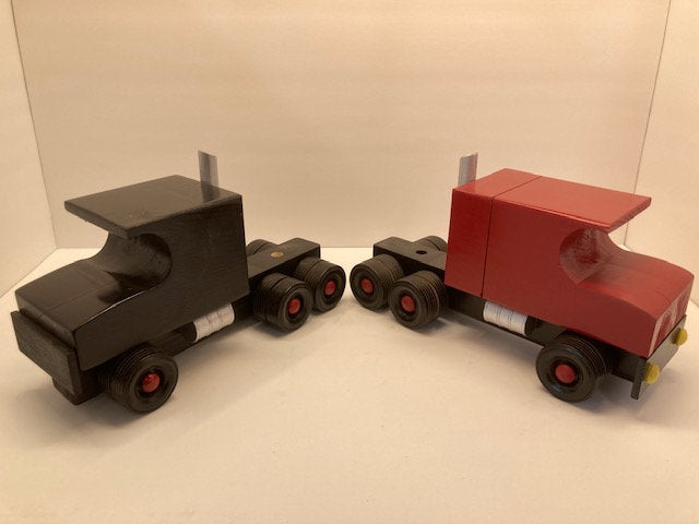 Wood Truck Toy for Kids, Handmade Wooden Toy, Imaginative Play, Construction Birthday Party Gift, Logging Truck Toy for Boys, Montessori