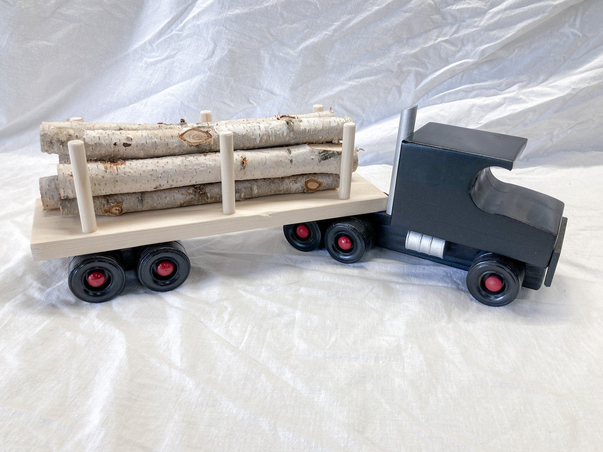 Wood Truck Toy for Kids, Handmade Wooden Toy, Imaginative Play, Construction Birthday Party Gift, Logging Truck Toy for Boys, Montessori