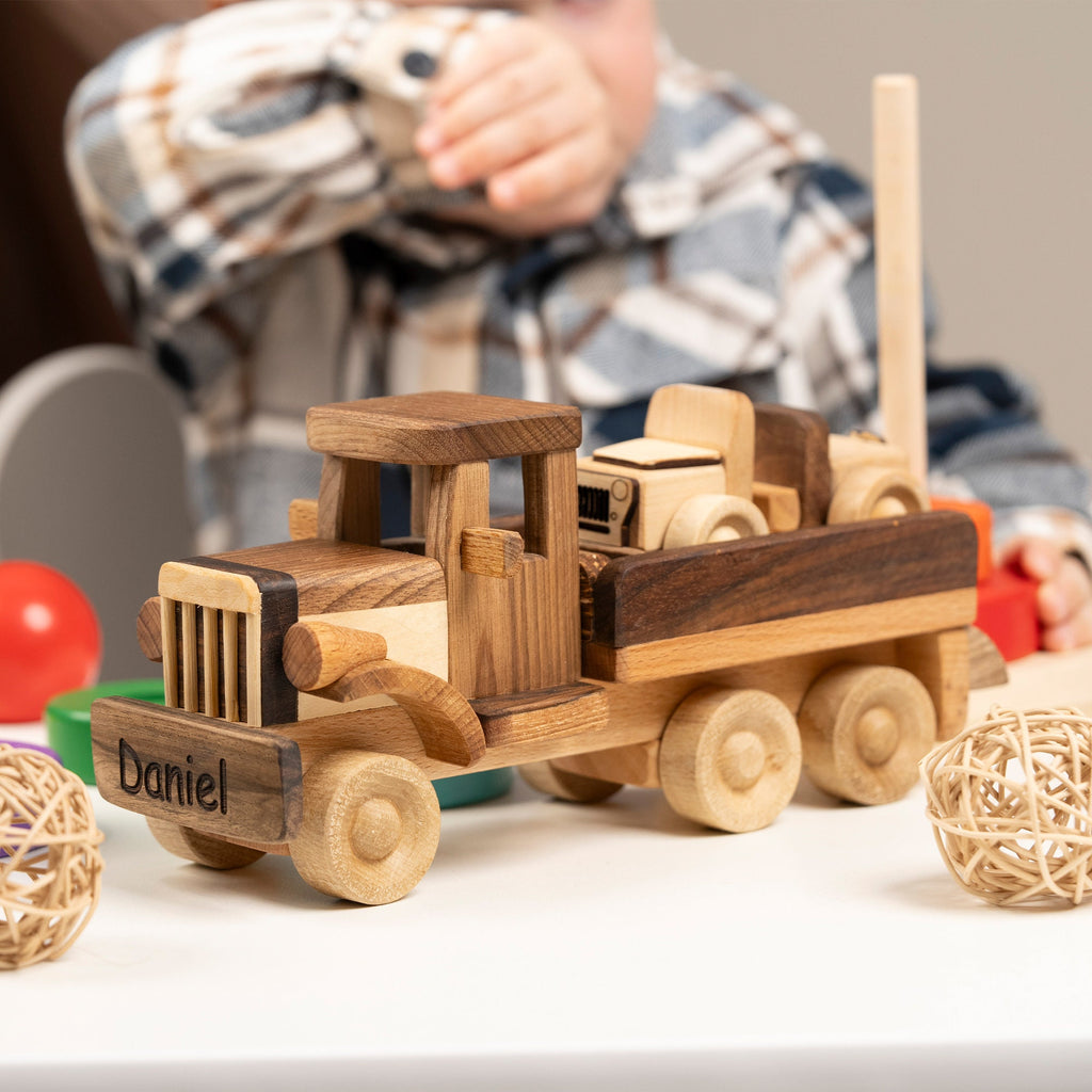 Tow Truck Toy With Car, Gift for Toddlers, Personalized with Name Engraving / HANDMADE