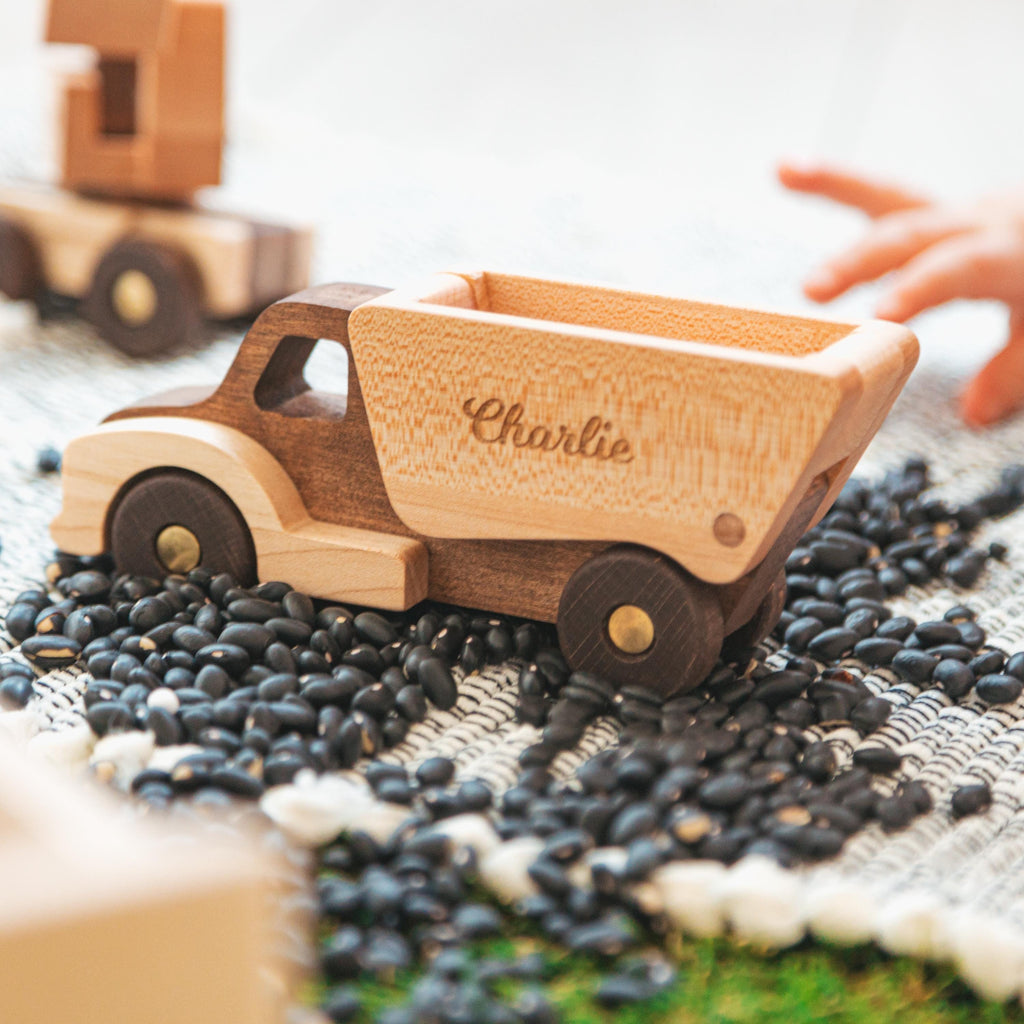 Handmade Wooden Dump Truck Toy Birthday Gift For Children Best Toys For Boys Eco-friendly Construction Vehicles for Kids Pretend Play