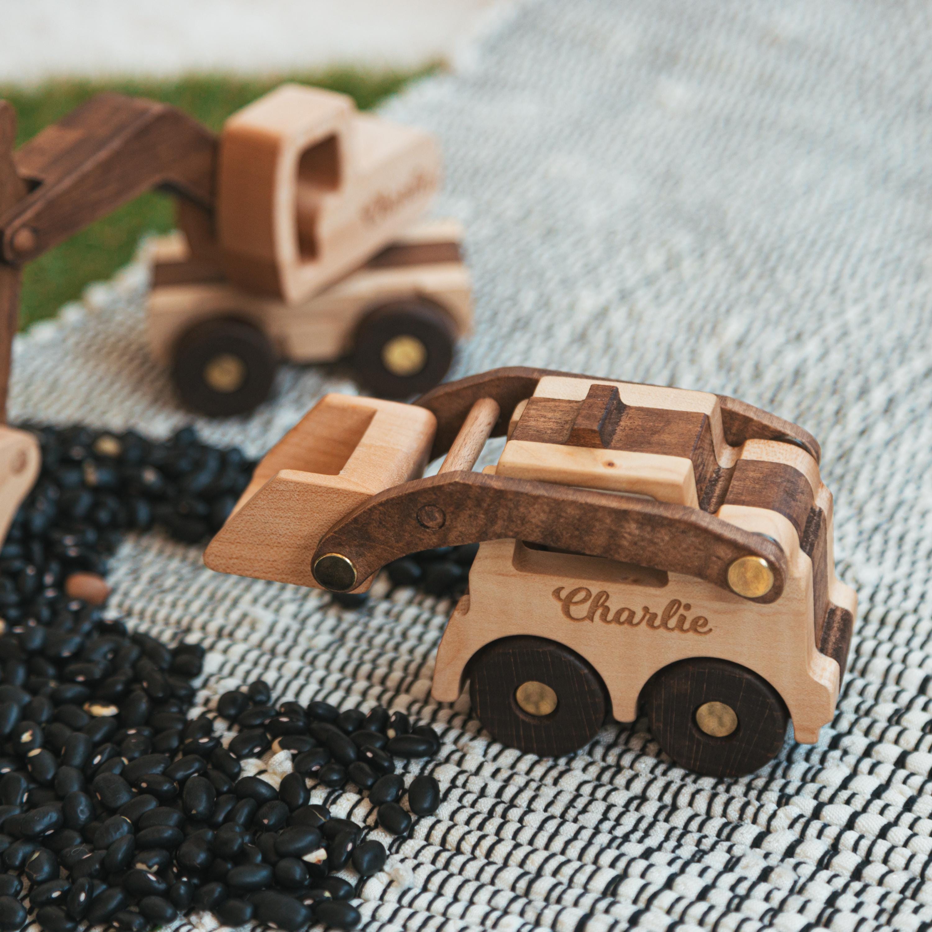 Handmade Wooden Dump Truck Toy Birthday Gift For Children Best Toys For Boys Eco-friendly Construction Vehicles for Kids Pretend Play