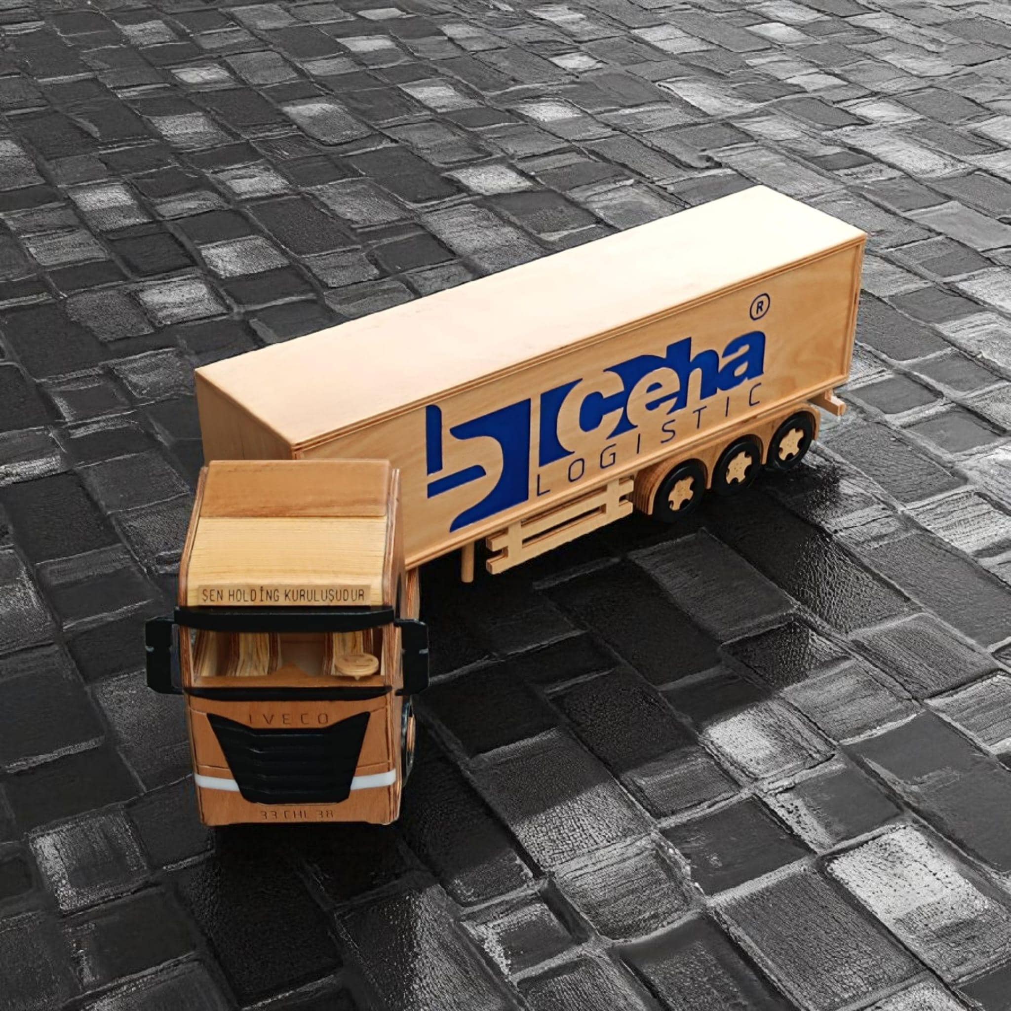 Custom Handmade Wooden Semi Truck with Trailer – Personalized Model Gift – 80cm Long – Wooden Truck Decor for Him free shipping